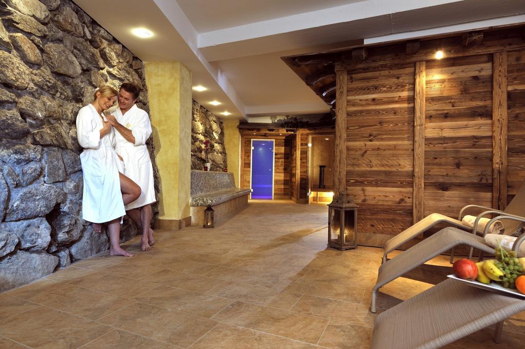 Resl Resort Flachau Exterior photo